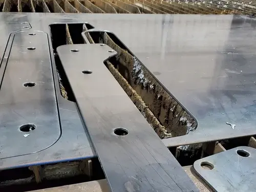 Laser Cutting  800x600